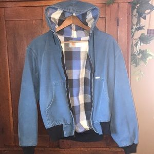 Lightweight Carhartt medium coat.